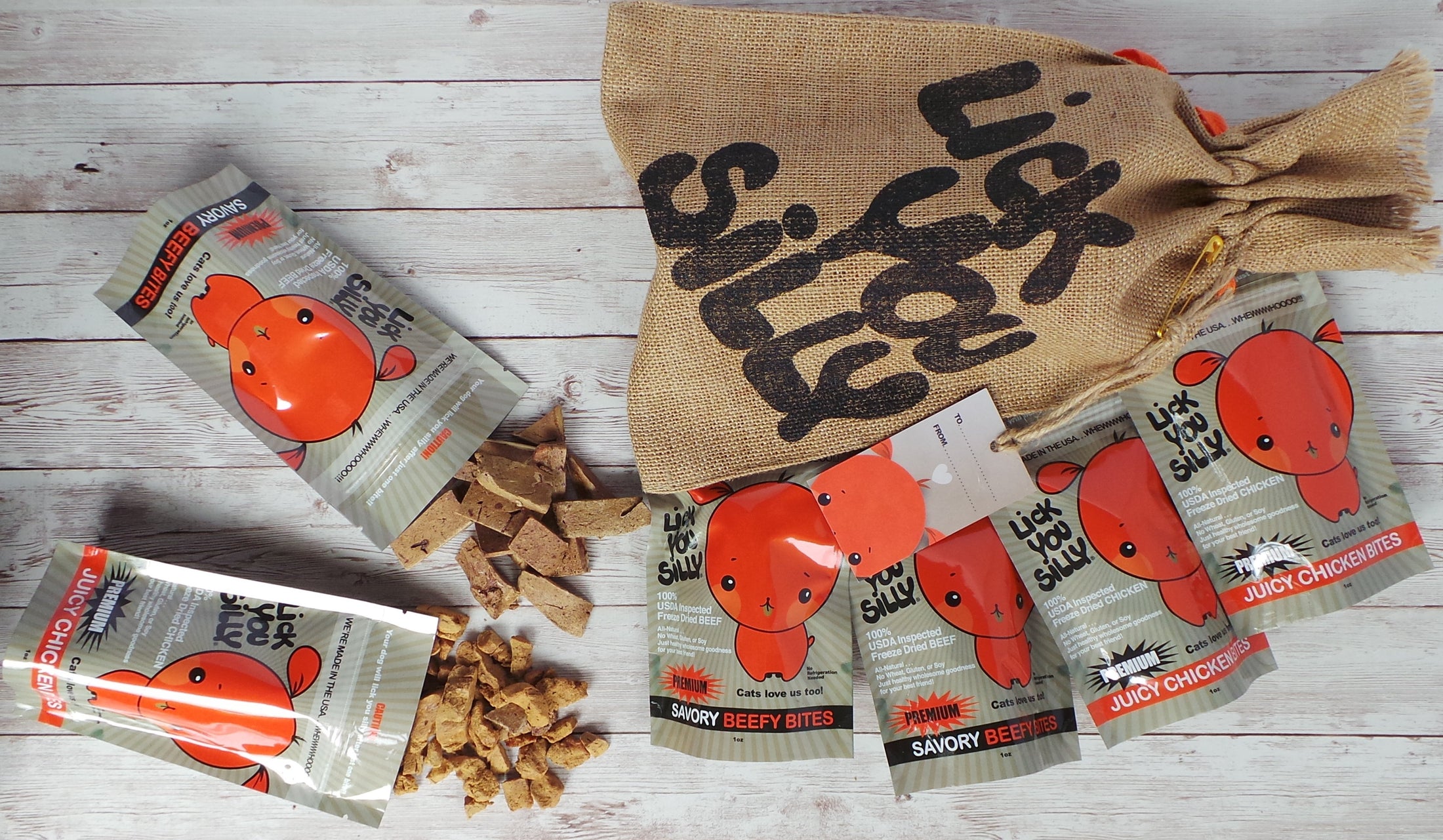 Lick You Silly Burlap Bag Grab N' Go Combo Chicken and Beef Bites Dog Treats packed into 6- 1oz pouches (6 oz.) – All-Natural USDA Inspected Freeze Dried meat – Gluten, Grain & Wheat Free